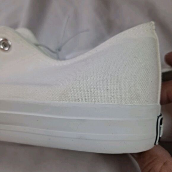 Mudd Ellie-11L Women's Canvas Sneakers Sz 9 White Canvas Lace-Up Low Top Cap Toe - Picture 3 of 11